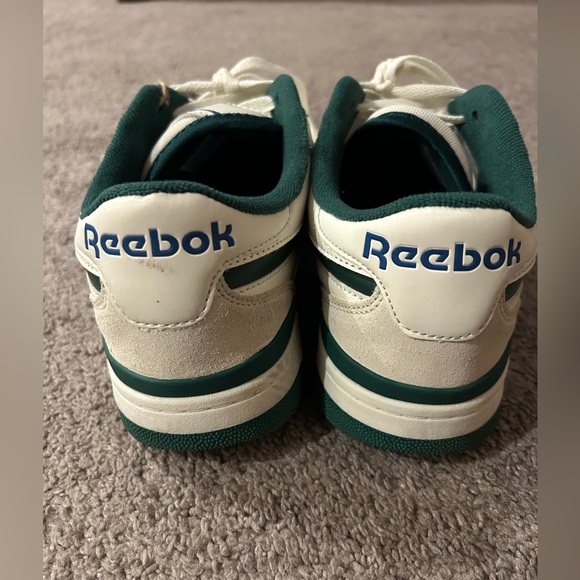 Sneakers | Reebok - Picture 4 of 6